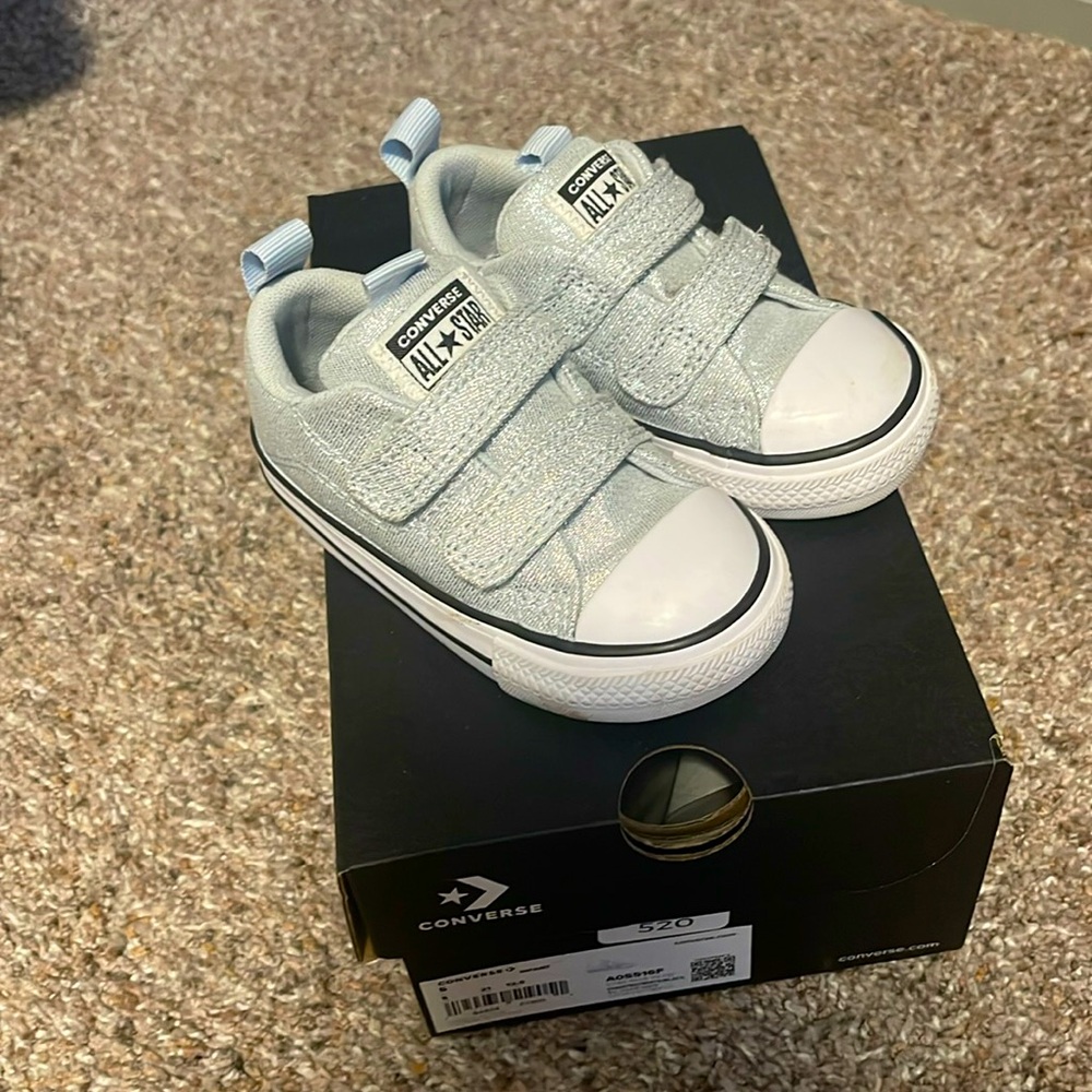 Sparkling Converse 5c